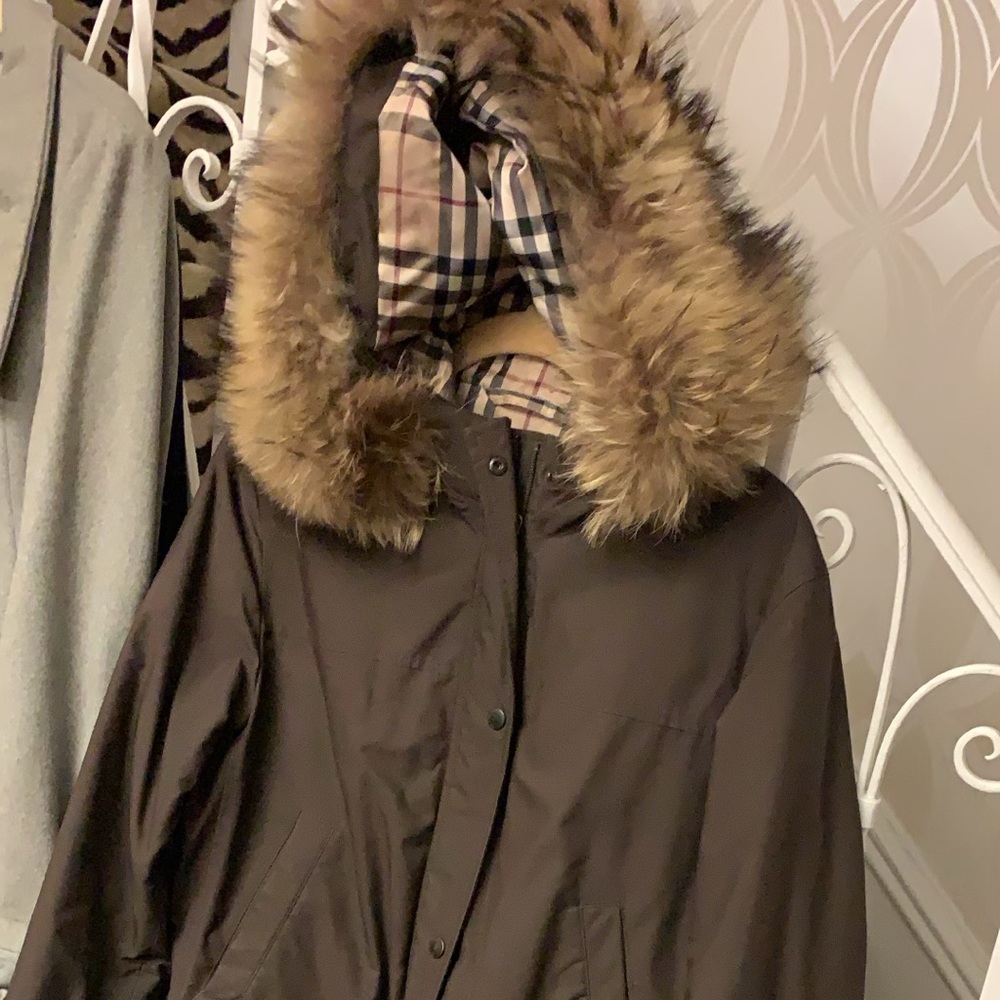 Burberry Woman’s fur trim coat